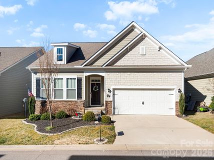 16 Southern Way Lane sold home in The Views At Rose Hill, Leicester, NC