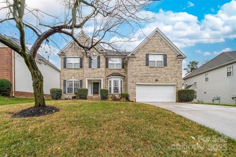 1728 Copperplate Road active home in Fountaingrove, Charlotte, NC
