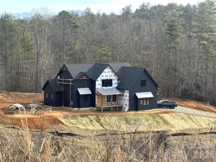 Homes in Garrison Hills, Weaverville