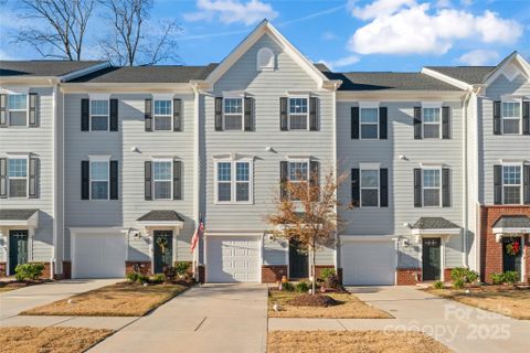 3209 Beeler Lane sold home in Villages At Beachmont, Charlotte, NC