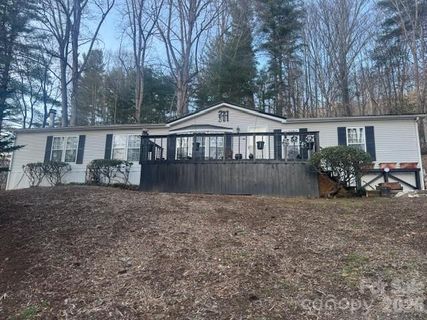 1372 Lickskillet Road