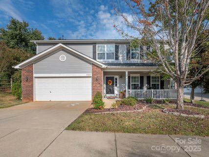 8208 Stourhead Gardens Lane active home in Prescott Village, Waxhaw, NC