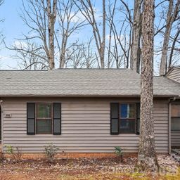 374 Tall Oaks Trail