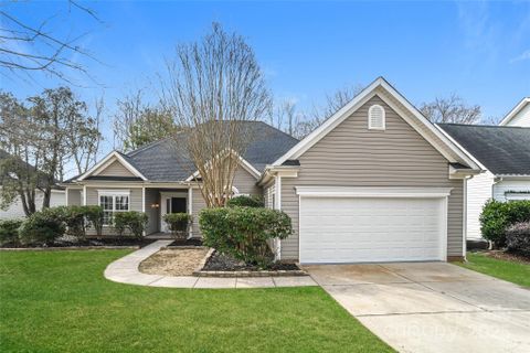 9410 Mitchell Glen Drive sold home in Mitchell Glen, Charlotte, NC