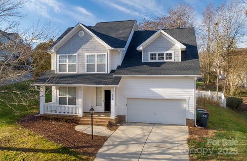2242 Bleckley Court sold home in Bishops Ridge, Charlotte, NC