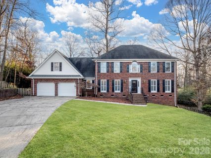 2729 Tiffany Drive sold home in Oakhurst, Rock Hill, SC