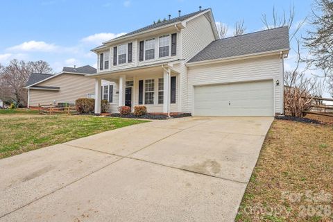 4630 Appley Mead Lane sold home in Brownes Ferry, Charlotte, NC