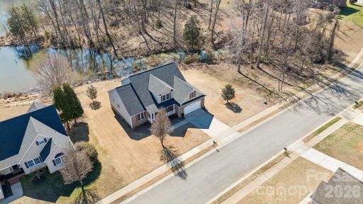1736 Williamsburg Drive sold home in Stoneridge Lakes, Rock Hill, SC