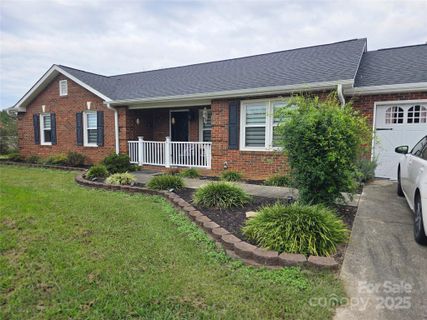 A home in Woodfield Acres, Randleman