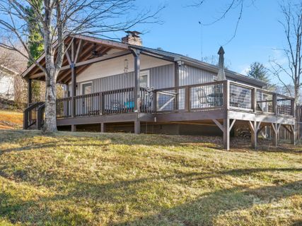 240 Norleon Avenue sold home in Minor, Hendersonville, NC