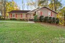 9525 Goldsmith Lane sold home in Mint Hill, SC