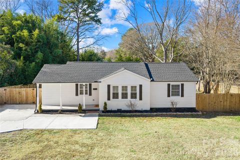 1319 Mt Gallant Road sold home in Oakwood Acres, Rock Hill, SC