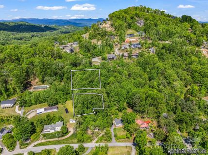 00000 Hamilton Acres Drive active home in Greater Druid Hills, Hendersonville, NC