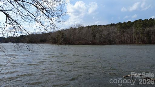 3111 Catawba Road active home in Debutary Pointe, Great Falls, SC