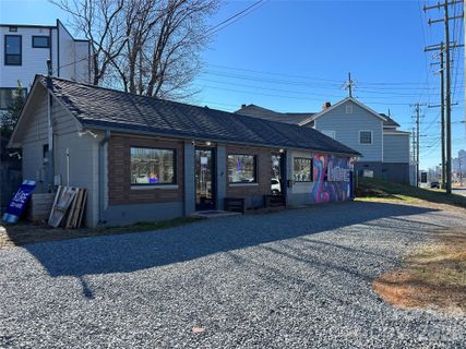 2604 N Brevard Street