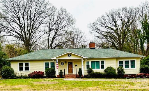 1107 Fairfield Drive