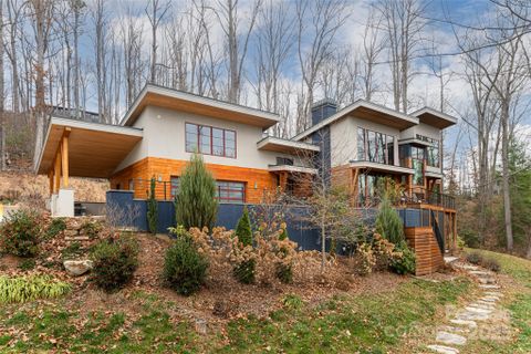 42 Towering Oaks Lane sold home in Sovereign Oaks, Asheville, NC