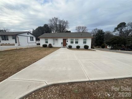 2633 Old North Sharon Amity Road