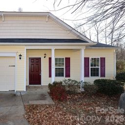 4806 Lynn Lee Circle