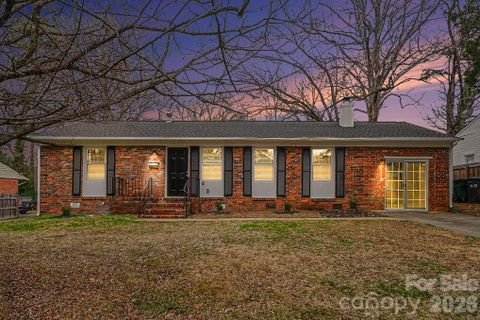 3431 Shamrock Drive active home in Shamrock Hills, Charlotte, NC