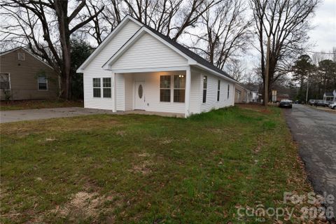 117 Rollins Street