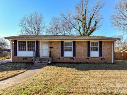 4008 Dunwoody Drive sold home in Shamrock Hills, Charlotte, NC