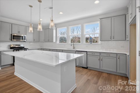216 Ferebee Place sold home in Brixton, Charlotte, NC