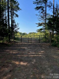 625 Skyline Drive