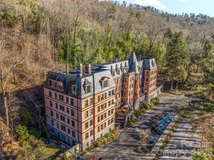 Previously sold for $925,000