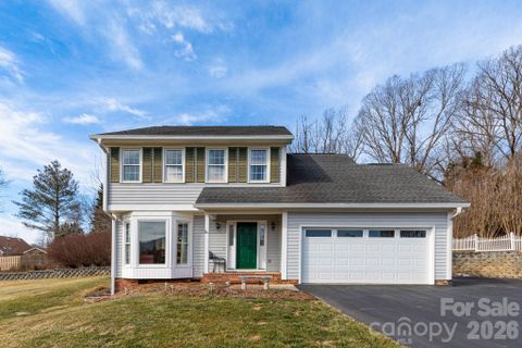 2 Strathmore Drive sold home in Chadwicke, Arden, NC