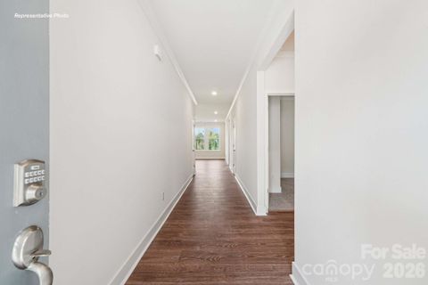 2091 Skyhawk Drive