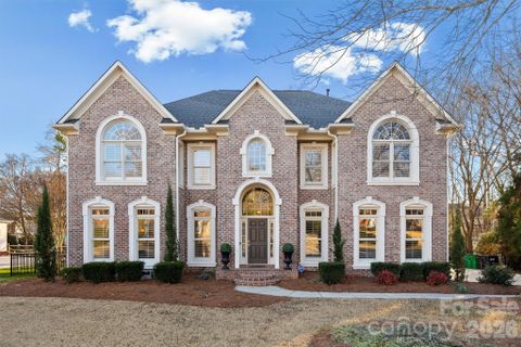 4210 Wallbrook Drive sold home in Providence Hills, Matthews, NC