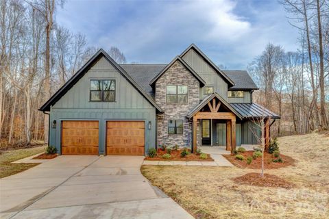 A home in Bennington Estates, Bessemer City