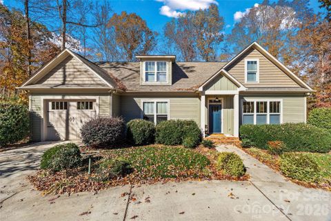 7718 Farmbrook Drive sold home in Kingsland, Waxhaw, NC