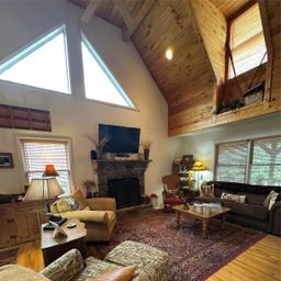 128 Hillcrest Road