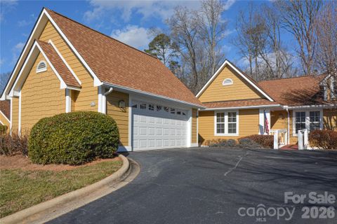 1301 Hyde Park Drive