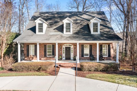214 Lytham Lane sold home in Cowans Ford Country Club, Stanley, NC