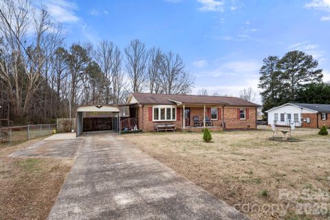 306 Costner Drive sold home in Pine Acres, Bessemer City, NC