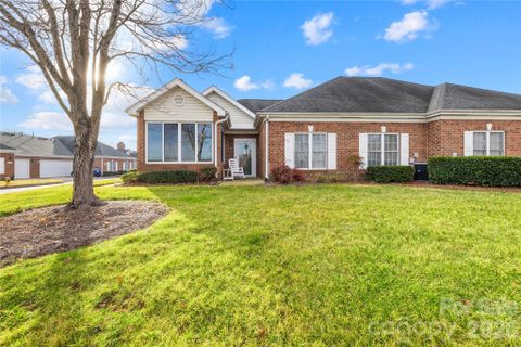 8579 Highland Glen Drive
