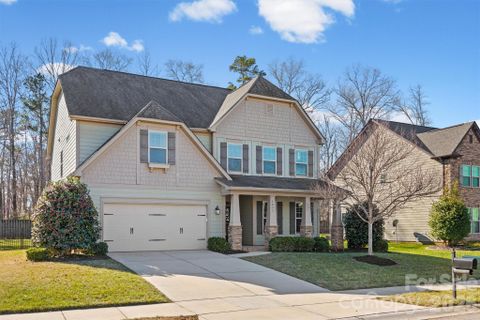7038 Hyde Park Drive