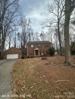 812 Duffy Court sold home in Sardis Forest, Matthews, NC