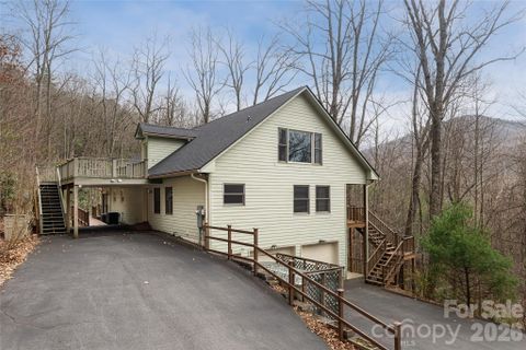 Homes in Timber Park, Black Mountain