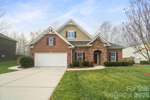 8023 Goodall Court sold home in Ravencroft, Mint Hill, NC