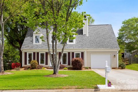 544 Garrison Court sold home in Willow Bend, Concord, NC