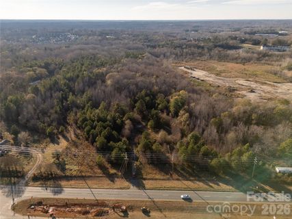 9457 Charlotte Highway
