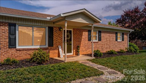 2609 Raintree Street sold home in Raintree, Connelly Springs, NC