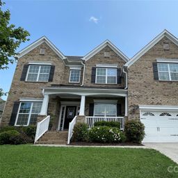 707 Five Leaf Lane