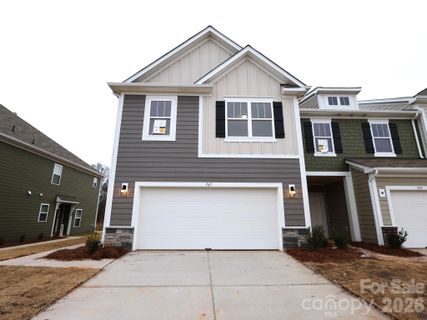 767 Kitfox Drive