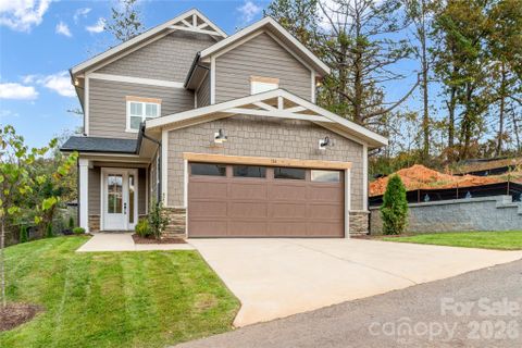 114 Chapel Crossing Lane sold home in Chapel Crossing, Weaverville, NC