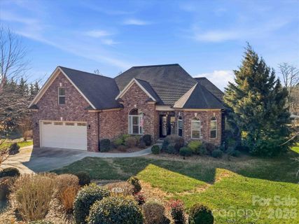 Homes in Waterford Hills, Hickory